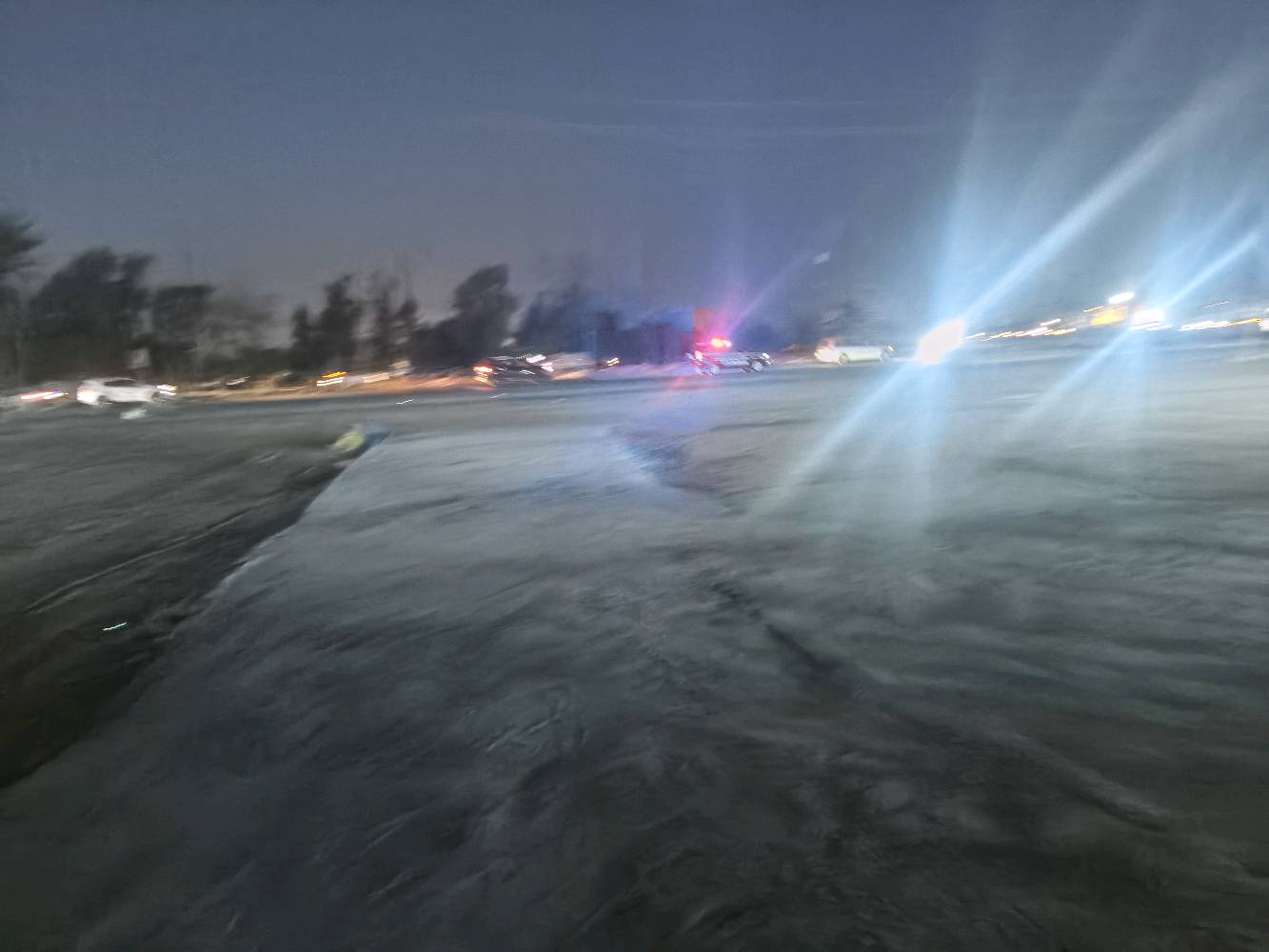 مطلوب شريك عمل في محطة غسل سيارات وتبديل دهن وبنجر الموقع طريق المحمودية بغداد مجاور معارض اليوسفية وحي صناعي مجاورا موقع كلش ناجح  ورهيب اليحب يتصل ع الرقم..078938399