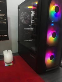 معالج i7-7700 • كرت شاشة 5700XT • الموصل