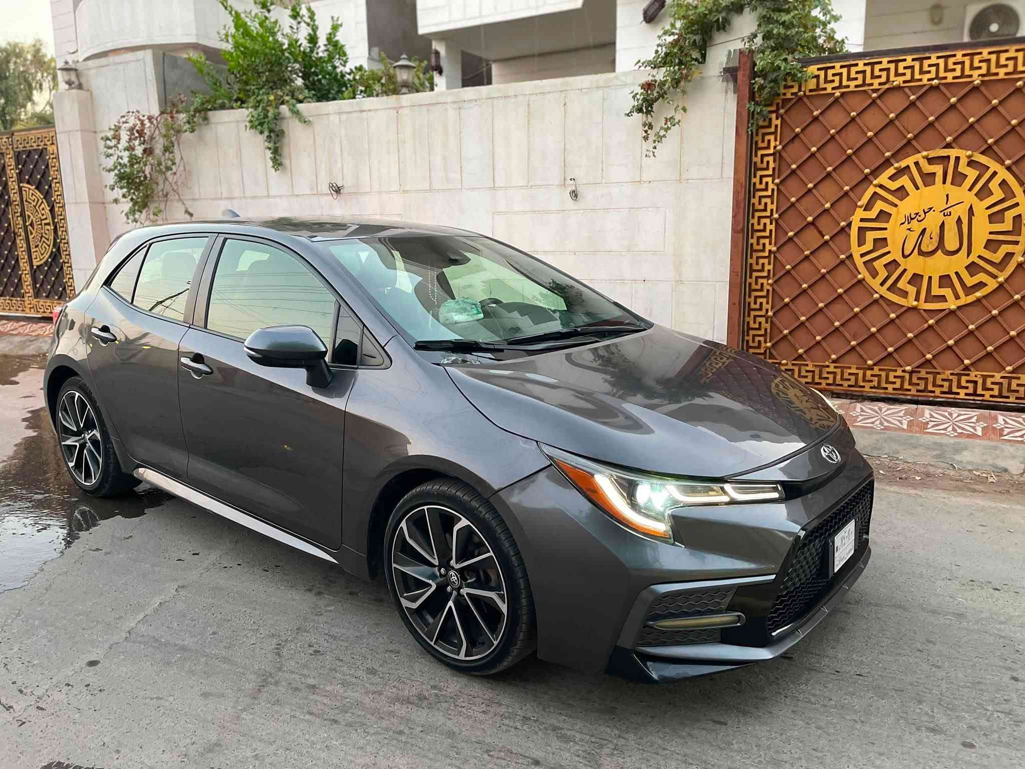 للبيع كورلا 2022 هاشباگ فول مواصفات عدا السلايت xse (منفيس تترقم جميع المحافضات عدا الشمال )السيارة بيها ثلاث اماكن صبغ بدون قطرة داخل ماشية45
##گير عادي ٦ نمر تشگ الگاع 
السعر 89$ والشراي يتدلل✨
***********📞
