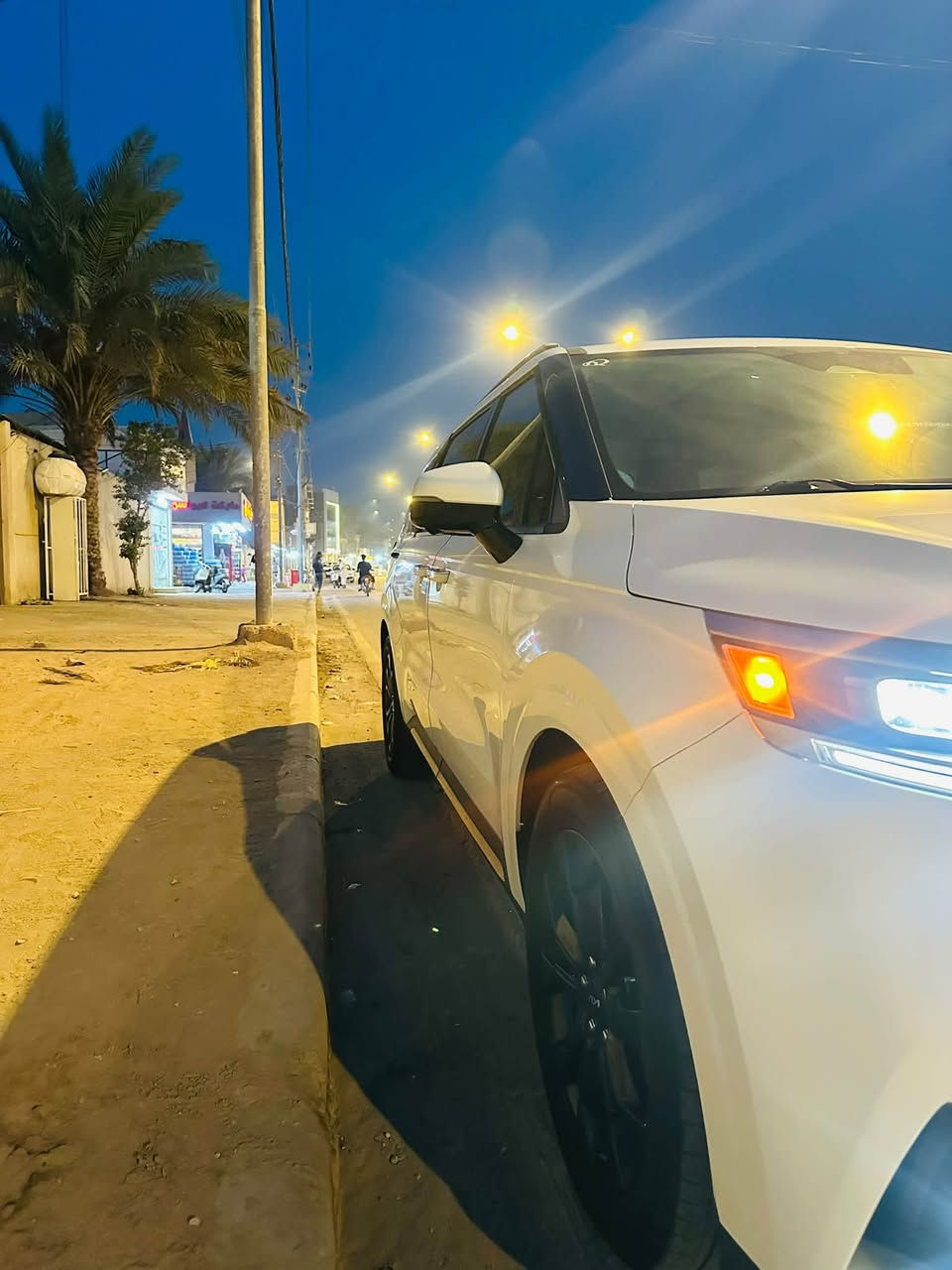 كرنفال SX • فول مواصفات • ٢٠٢٤