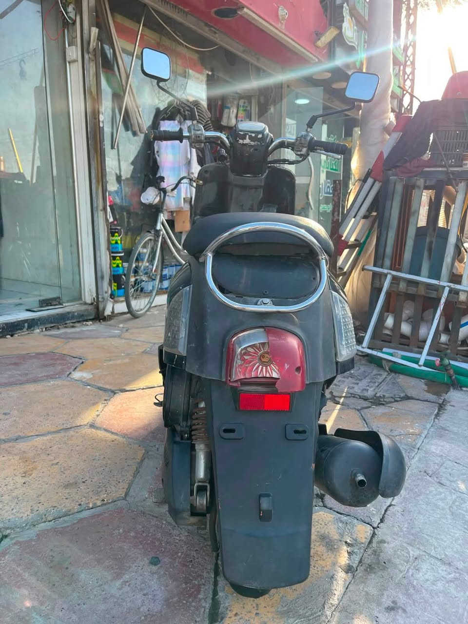 ماكس بوليس  نوزل دراجه مكينه ناعمه  نكره سلف كهربيات شغاله شلعه معدله عنوان البلديات السعر( 375)***********
