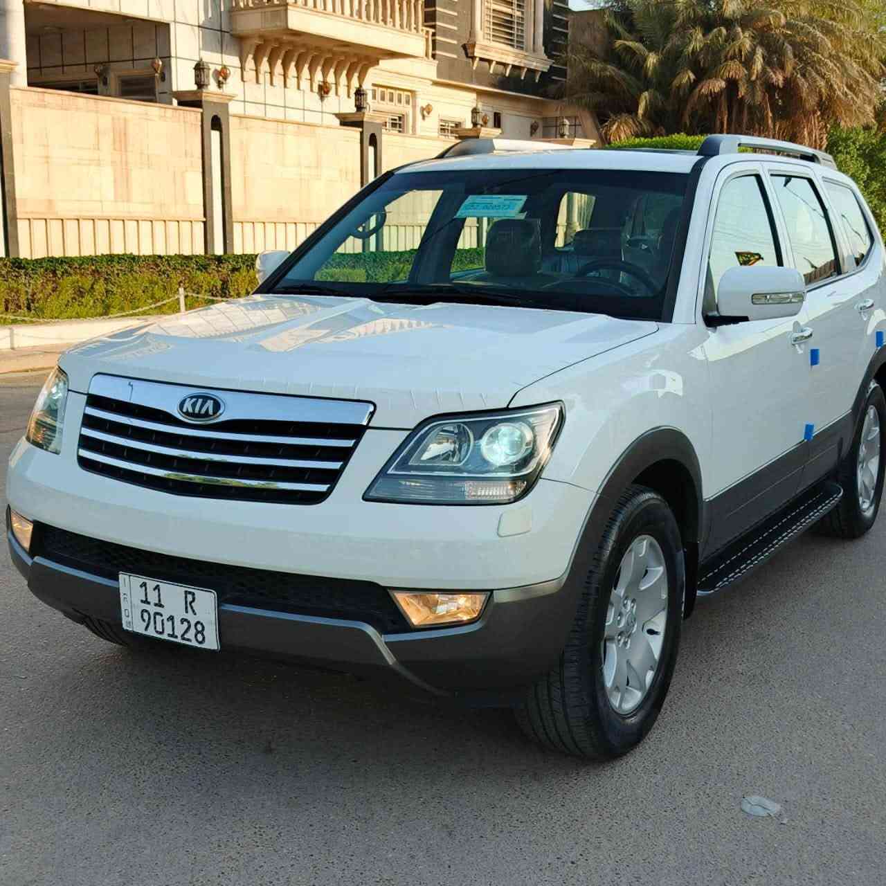 كيا مهافي موديل 2013 خليجي رقم بغداد بسمي
بصمه عدد ٣ 
فتحمه سقف 
٦سلندر 3800 ماء مفتوح 
٧راكب جلد كشنات كهرباء 
فورويل 4x4 نارة وتو بل بيبان ذاكرة كشن خزن ميموري كشن حار بارد 
٣قطع تبريد  
زراك اليت باب خلفي شفط 
كامرة حساس خلفي  
سيارة مكفولة من صبغ وضربة وتبديل 
مكان سيارة بغداد 
رقم ***********
