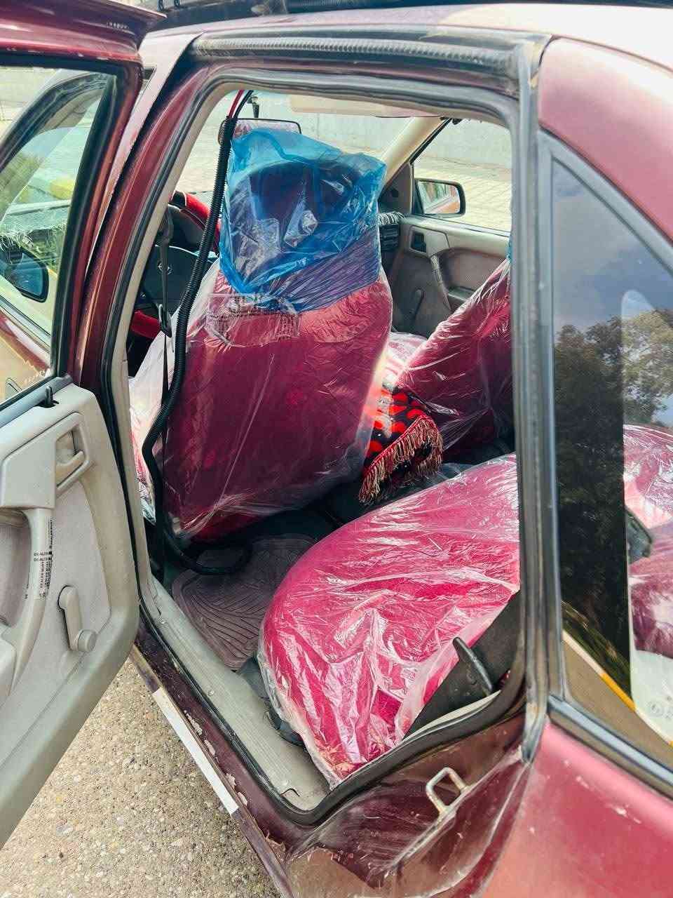 السلام عليكم 
للبيع فكترا 
حجم 16
كير محرك شرط
تايرات جديد
باتري جديد
تبريد ثلج 
سيارة جديدة
رقم سليمانية 
بطاقة بانزين 
السعر 38وبيها مجال 
مكلف بل نشر 
مكان السياره كركوك الفيلق
***********
