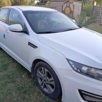كيا اوبتما خليجي 2013 محرك 2400 كفاله عامه عدا بارد بسيط و السونار موج...