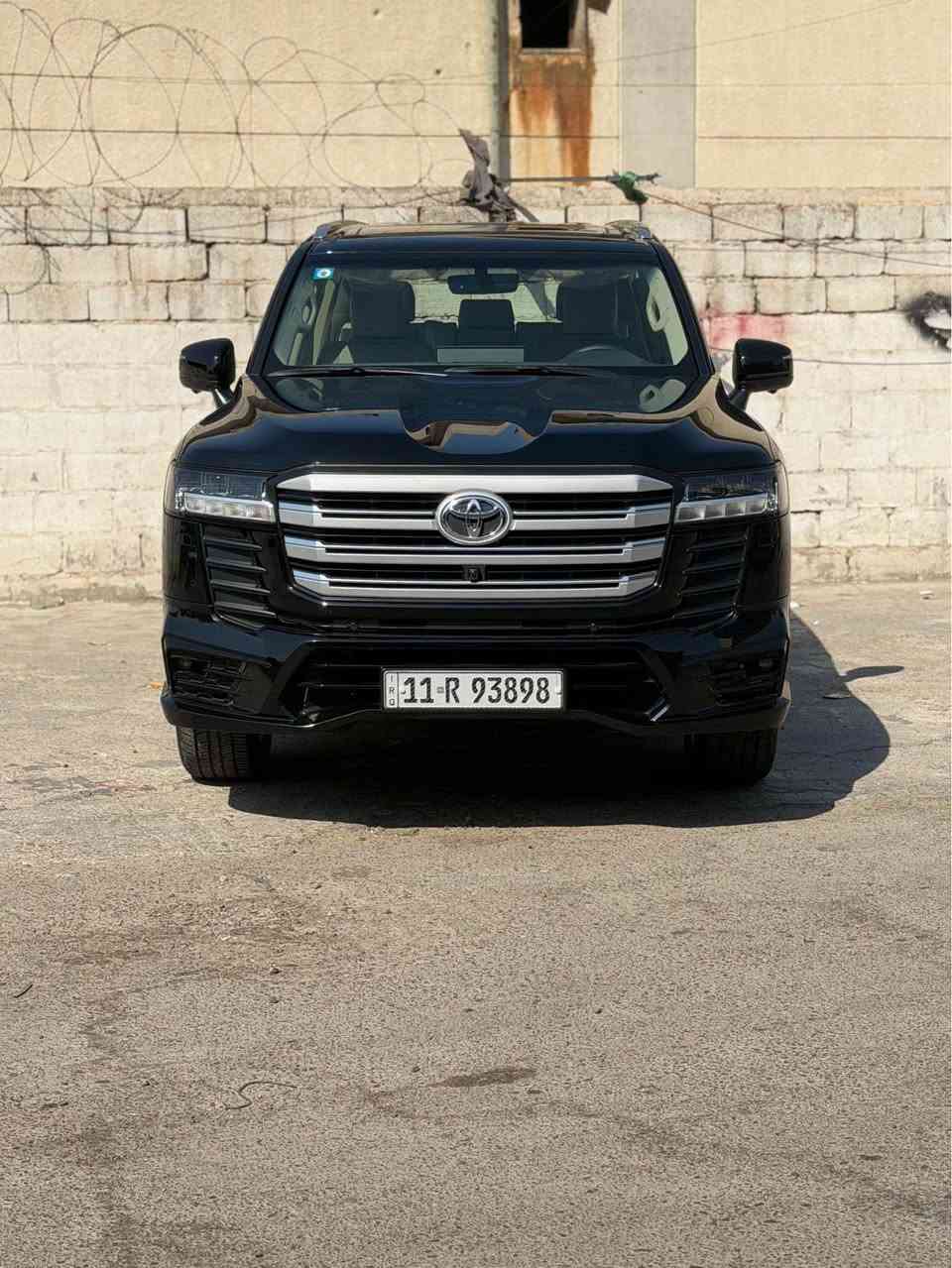سلام عليكم
لاند كروز 2024 GX.R لمتدد خليجي بريم
فول فول مواضفات 
السيارة مكفولة من كلشي 
ماشية السياره 10 الف زيرو بعدها 
مكاني بغداد البياع 
سعرها 69000$ 
السيارة بااسمي تحويلك ثاني يوم 
غير متواجد على الفيس للاستفسار فقط اتصال 
*********** بغداد, العراق
