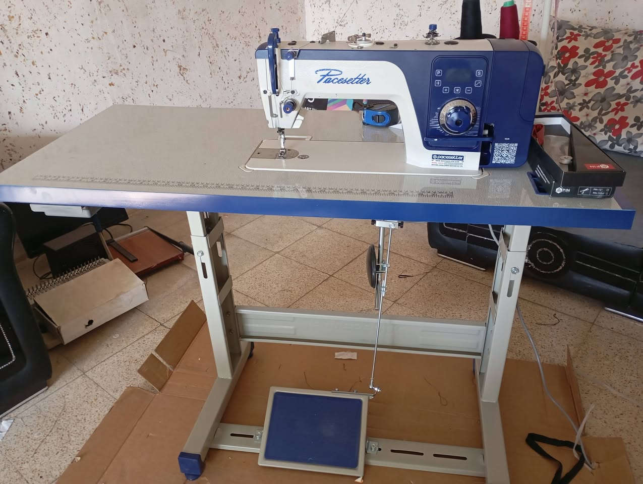 ماكينه خياطه باسستر صناعي جديده ما مستخدمة
ماكينه اوفر جاك خمسة خيوط جديدة ما مستخدمة 
سبب البيع السفر 
للتواصل ***********
