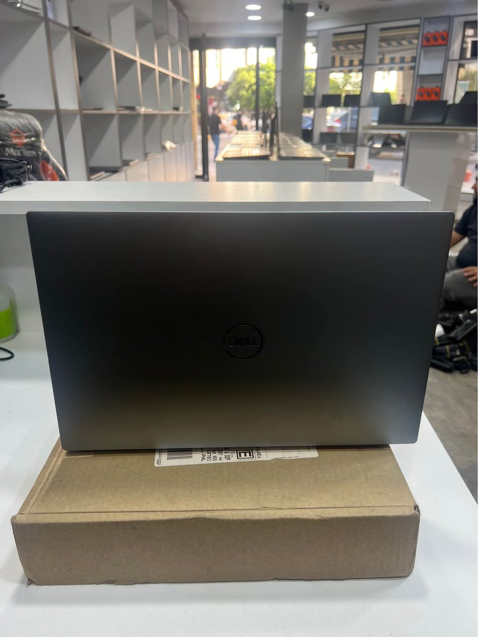 🔥 للمهندسين والمصممين وأصحاب الشغل الثقيل!

💻 Dell Precision 5560

⚡ Core i7 – الجيل 10 فئة H
🚀 RAM 16GB
💾 512GB SSD NVMe
🎮 NVIDIA T1200 4GB — كرت شاشة خارجي احترافي
🖥️ 15.6” 4K UHD
👆 شاشة لمس 4K
✨ تصميم نحيف وفخم وأداء قوي

مناسب لـ:
🏗️ الهندسة والتصميم
🎨 برامج التصميم والمونتاج
🧑‍💻 البرمجة والبرامج الثقيلة
🎮 والألعاب حسب متطلبات اللعبة

💰 السعر: 860,000 دينار فقط

📍 مكتبنا: أربيل – شارع سلطان مظفر

📞 للتواصل: ***********

🛡️ ضمان استبدال 30 يوم

(اراء المشترين بالصفحة) بغداد, العراق
