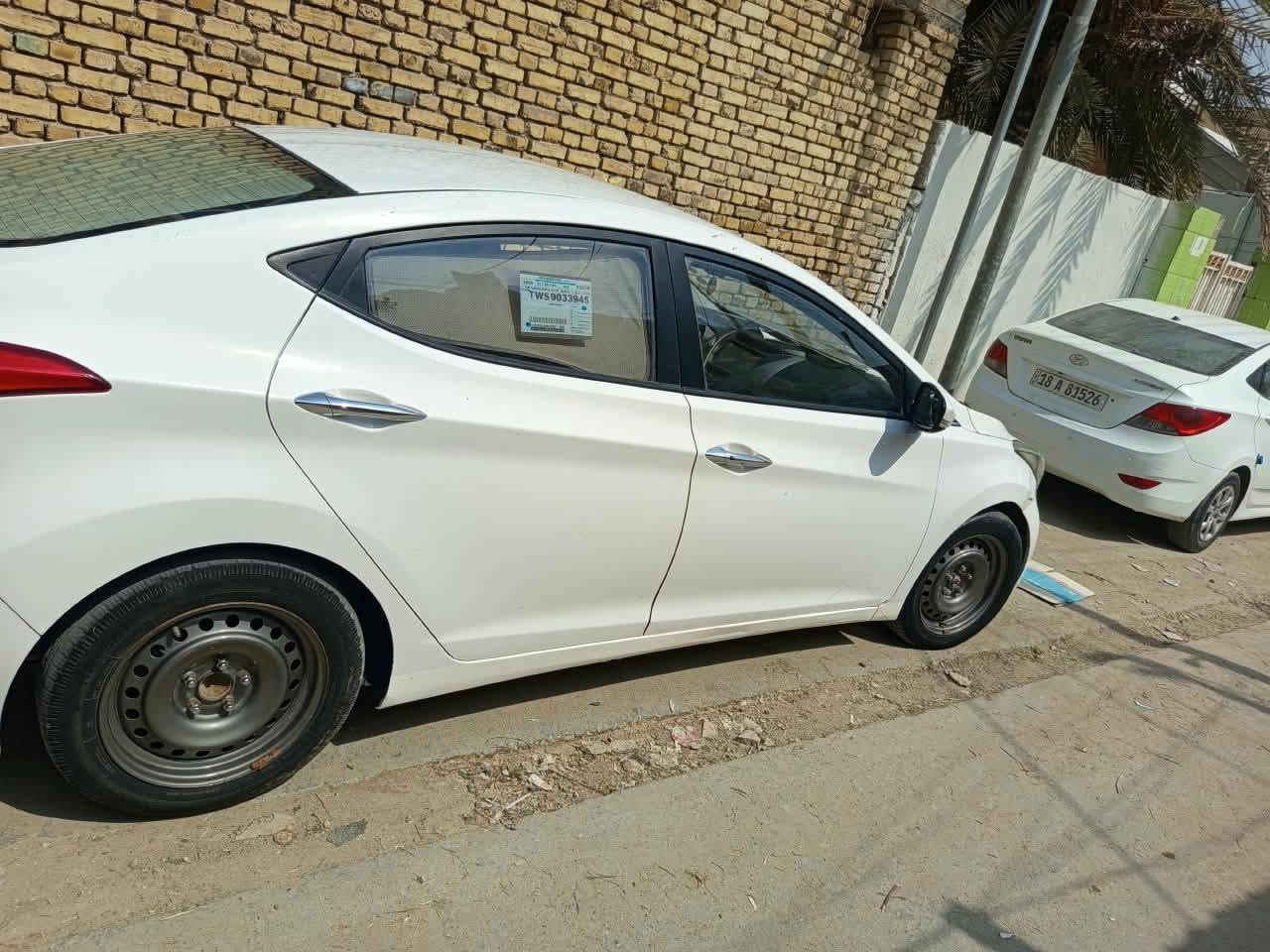 لنترا ٢٠١٤ مديل ١٤ سياره جديده كصه جنطه متوم وجاهزه السعر ٣٨ورقه مكان الناصرية المركز ***********بيع فقط بدون مراوس
