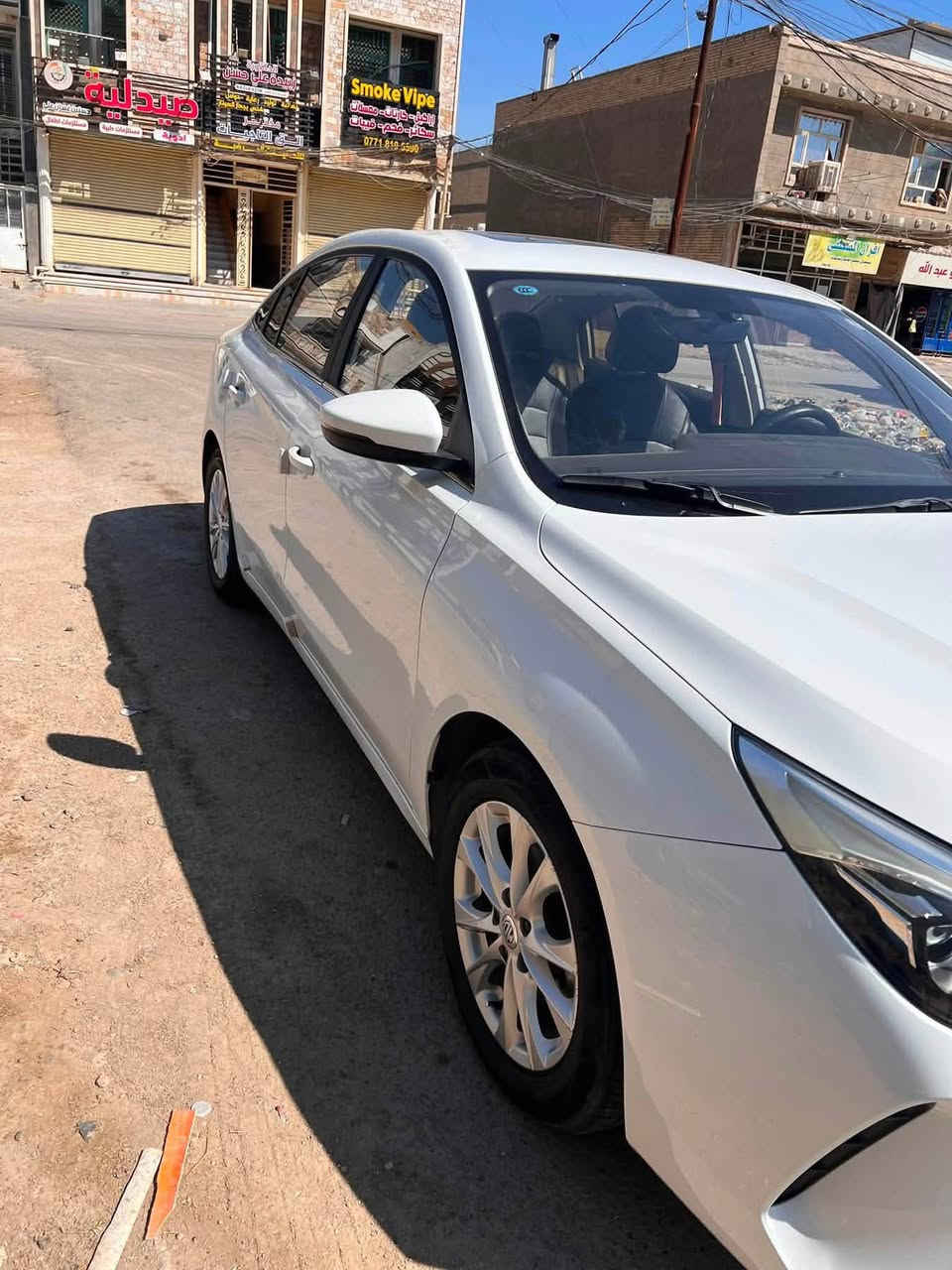 ام جي مديل 24 شكل ال 25 ماشيه 73 محرك 1500 تيربو السياره مابيه اي ضررر اكو بعض الملاحضات البسيطه بالهيكل مال السياره ( ام جي بلاس ) تحكم بالستيرن تثبيت سرعه اشاير بالمري فتحه سلايت 

السعر75 ورقه وبيها مجال للشراي  الاستفسار ***********
