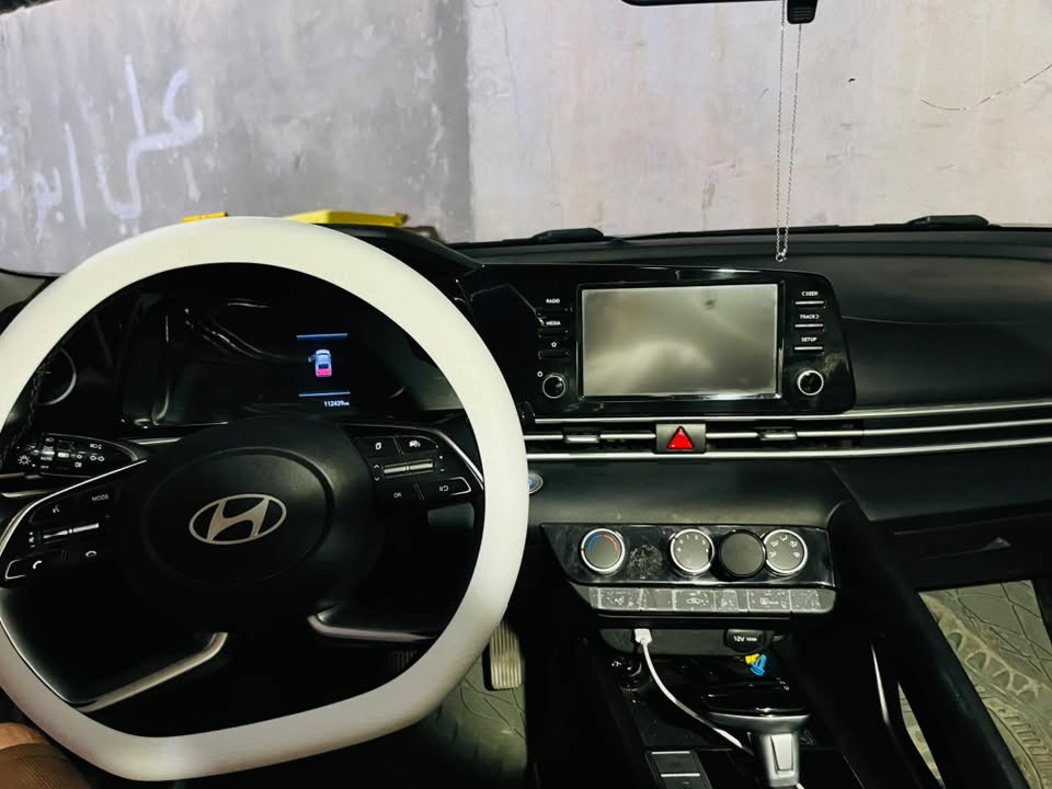 السلام عليكم

ELANTRA. 

2024.

 تجميع صيني

.حجم المحرك 1500 دبل نوزل

.للبيع

.المواصفات

.  4 انضمت سرعة

.تحكمات ستيرن

. مري شفط

.بصمه 

.فتحت سقف

.قطعتين تبريد

.ضرر السيارة موجود بلمقطع 
مــاشيہ 112
ترهم مراوس بسني هندي 24/25
مكاني البصره شط العرب
***********
