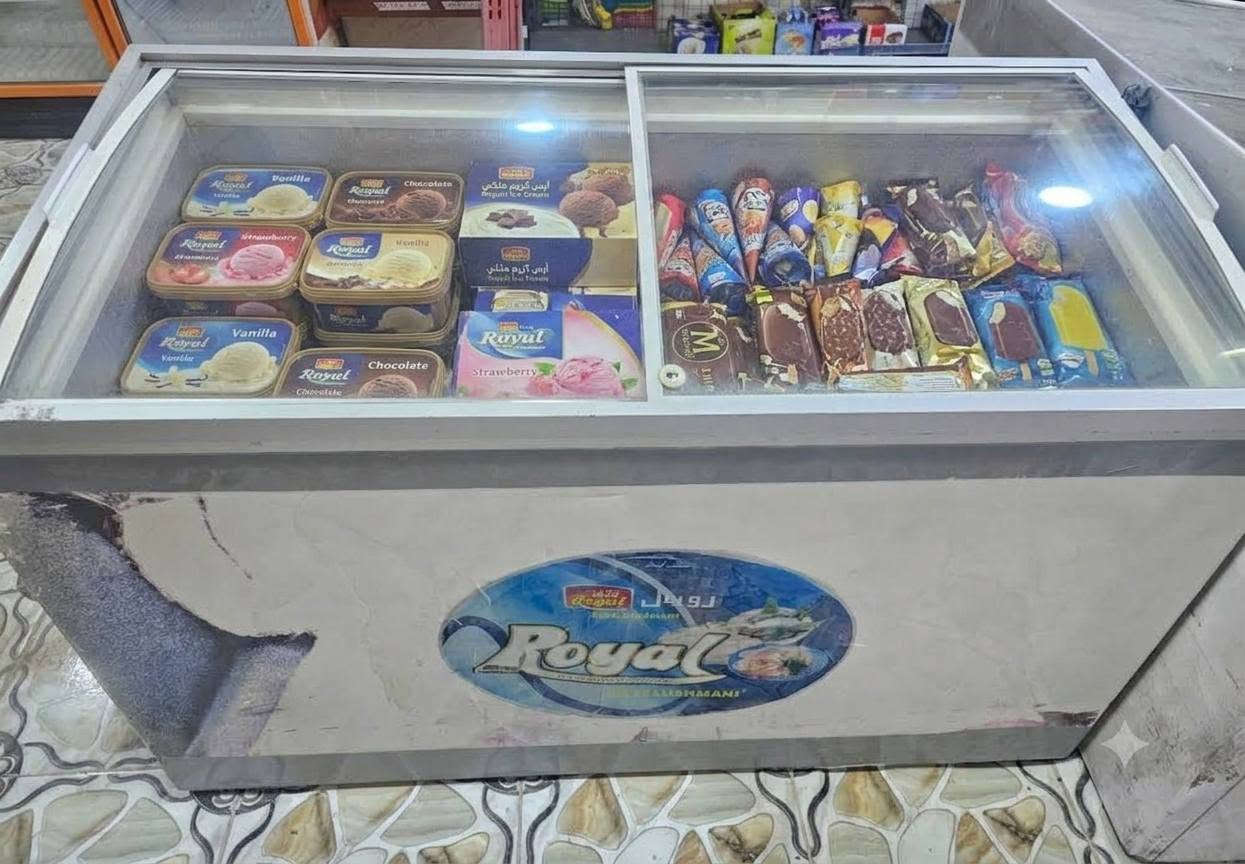 الوحدة 275 
شرط النظافة والتبريد 
مكانهن كربلاء طويريج
***********
