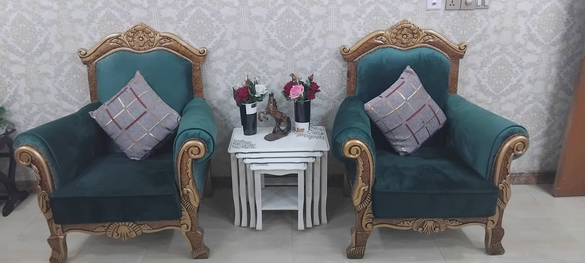 السلام عليكم 
اغراض منزلية للبيع 
***********
