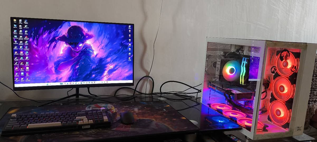 السلام عليكم تجميعه للبيع
Cpu i5 g10400f
Gbu rx580 8g
Motherboard b460-plus tuf gaming
Ram t.force 16g ddr4 3200
M.2 256g
Hdd 1t
Hdd 1t 
Bor thermaltake 850w 

Monter الشاشه
Chigo 
165 hs 1ms
size 27
السعر 750 تواصل خاص او هاتف *********** 
ملاحظه الجامه الاماميه للكيس مستبدله
