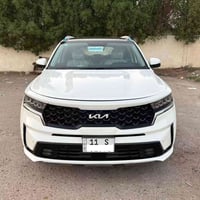 كيا سورنتو 2023 خليجي مكفولة كفالة عامة محرك ٦سلندر  ٧راكب ٣قطع تبريد ...