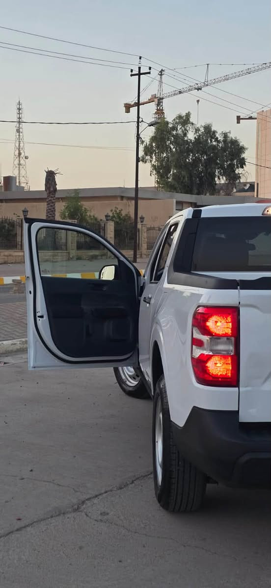 مكلف بالنشر
مافرك هايبرد 2025 ماشيه 4 الاف فقط يعني زيرو السياره جديده جدآ داخل حبري الاتصال بالرقم ***********
