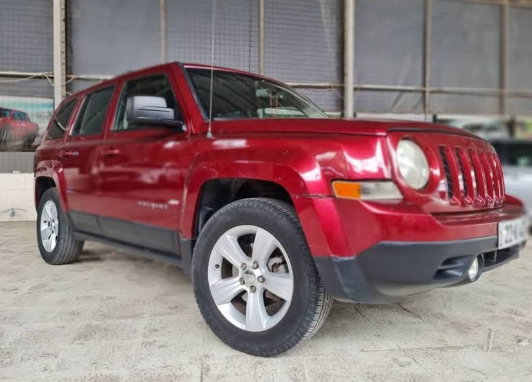 🛑 Jeep Patriot 🛑

🔺️مۆدیل : 2017 ✔️

🔺️بۆیاغ : بۆنیت ، یەک بست سەرە چاملغی ، بێ ناوگرتن ، کەمێک تەزرەی هەیە.

🔺️ئێڕباگ : نەتەقیە هەمووی بیلادە ✔️

🔺️مواسەفات :
دەبل ئەکسل - کورشین هیتەر - شەغال - زۆر مواسەفاتی تر تەنها سلاید نیە ✔️

🔺️مەکینە : 2.4 🔥

🔺️ماوەی ڕۆیشتن : 123,000mile✔️

🔺️نرخ : 127$ 💵 مەجال 

تێبینی // 
سەیارەکە پاک و خاوێنە بێ کێشەیە ، گۆڕینەوەش دەکەم ، گێڕ مەکینە تەبرید تەحویل وەکالە غەڕامە هەمووی بەشەرت بۆ زانیاری زیاتر پەیوەندی بکە. 

ژمارەی تەلەفۆن : 
*********** viber.whatsapp أربيل, العراق

