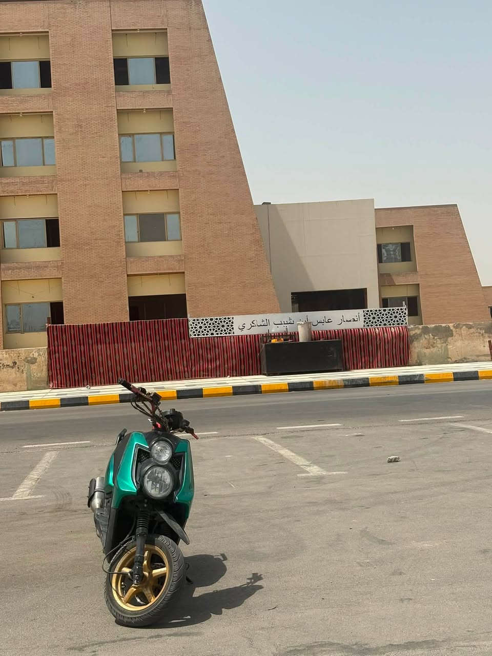للبيع سكنس جبلي
دراجه جديد ونضيفه مامفتوحه 
كله دهن ام زويل وبانزين محسن مداريه عله ايدي 
كفرات اصليه كلشي بيه نضيف 
1-كزوز رياضي 
2-بك لايت مال كاوسكي النادر
3-كلجات رياضيه
العنوان ناصريه مركز الرقم ***********
السعر مليون و300

