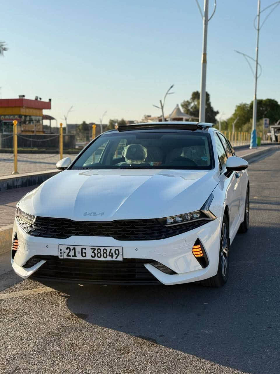 موديل ٢٠٢٢ خليجي وكاله نيم k5

* بانوراما 
تشغيل ودخول بصمة.
* تدفئة المقاعد.
* مري جانبيه شفط 
* Auto Hold.
* نظام مانع الانزلاق.
5 وضعيات قيادة 
كار بلي شركه 
* إشارات بالمرايا.
مانع انزلاق 
* مرايا جانبية شفط .
* إنارة LED.
* شريط إضاءة خلفي متصل.
* كاميرا خلفية.
حساسات امامي خلفي
* كاميرا عند الرجوع للخلف.
* محرك 2000 دوش
* كشن السايق كهربائي 
* كير محرك شرط 
* صندوق خلفي ذكي يفتح عند الاقتراب 
* تبريد بيانو لمس 
تبريد قطعتين 
* تشغيل عن بعد 
*  
* وباقي مواصفات الفول معروفه 
* ⁠بيها بارد رصعه مسحوبه بي دي ار بالبنيد بدون صبغ 
* ⁠وبارد اصبع تكحيل بالجاملغ الخلفي فقط مرفق صور البارد بالمنشور 
* ⁠كفاله كير محرك 
* ⁠باسمي تحويل ثاني يوم 
* ⁠السعر ١٨٨ ومجال قليل 
* ⁠الاستفسار خاص او واتساب على الرقم ***********
