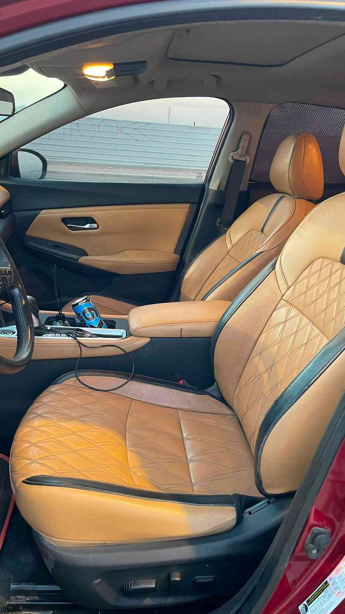 السلام عليكم للبيع نيسان سنترا 2021 SV بلس فول مواصفات وارد أمريكي لون كرزي مميز رقم بصره معوقين لسنه2028 وكاله مضمونه مكينه 2000 السياره بيها تقرير غرق قليل بدون اي عطل او زنجار وبيها صبغ باب خلفي وداير الجاملغ الخلفي اثر دحجات فقط عندي صورهن باقي السياره كفاله من الصبغ تجي وتفحص وين ماتريد مواصفات فول اعلى فئه:
بصمه أبواب وتشغيل 
تشغيل عن بعد 
داخل مشمشي جلد بلاد
تحديد مسار 
قياده ذاتيه
رادار توقف ذاتي امامي وخلفي
حساسات خلفيه وجانبيه 
نقط عمياء 
سماعات دمام كلش قوي 
تحكم ستيرن 
شاشه خيارات
تدفئه كشنات 
شاشه كاربلاي
كامره خلفيه بلاد 
تبريد بيانو 
بيها مواصفات بعد خير من الله ماكو داعي اذكرهن السياره مكينه وكير شرط الفحص تبريد ثلج حداديه 100%شرط ماكو طسه كهربائيات كلها كامله غرفتها جلد مشمشي جديده تخم تاير جديد سياره كلش حلوه ومرتبه ومتعوب عليها السعر 100 وبيها مجال قليل وآسف ع الاطاله هذا رقمي *********** مكاني بصره
