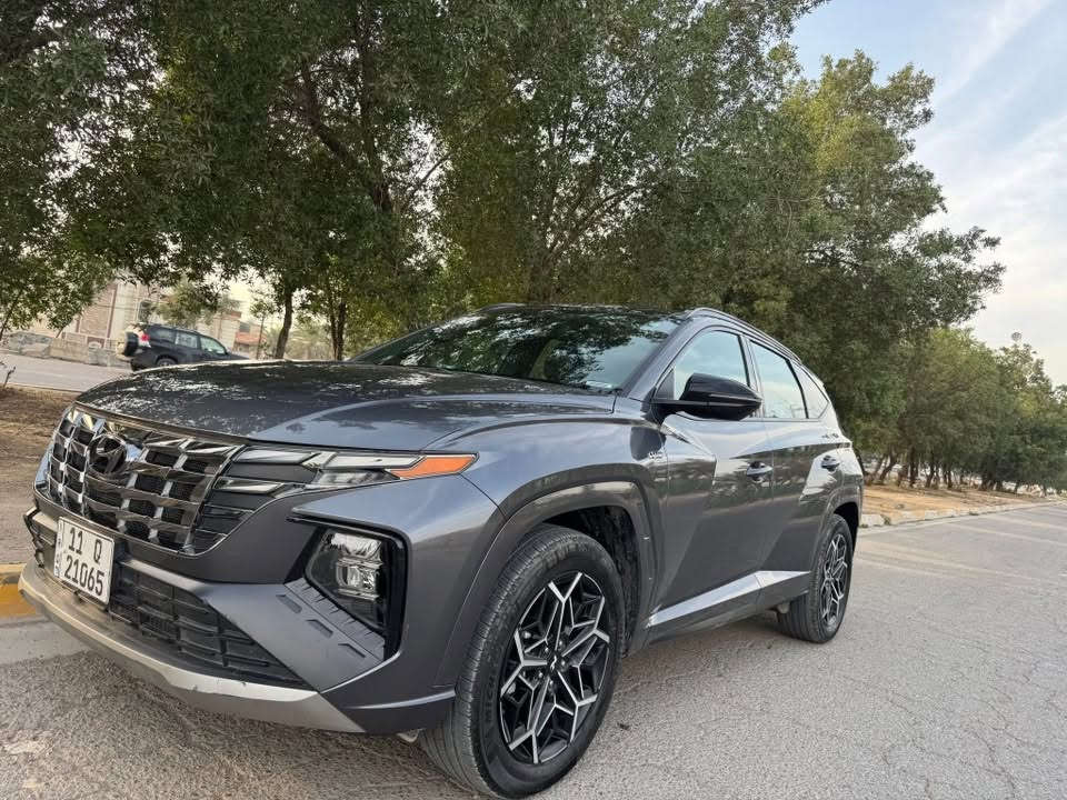 HYUNDAI TUCSON HYBRID 2024 N LINE
هيونداي توسان هايبرد 2024 ان لاين
  
محرك 1600cc
الموديل2024
           
           ====== الاضافات👇👇

فتحه بانوراما 
شاشه كبيره نفكيشن
بصمه
رادار امامي
مانع تصادم
تحديد مسار
نقاط عمياء
كامره خلفيه
كراسي مختم ان لاين جلد مع شامو
كرسي كهرباء 
كراسي تدفئه
مثبت سرعه
تحكم ستيرن
نظام قياده ذاتيه
تشغيل عن بعد سياره
شاحن وايرلس
هاند بريك كهربائي
دفع رباعي 4X4
باب خلفي صندوك كهرباء
اضويه اماميه زنون LED
كشافات ضبابي LED
اضويه خلفيه LED
نظام GPS خرائط
3 انظمة قياده NORMAL/ECO/SPORT
بلوتوث 
مدخل USB + AUX

للتواصل /   ***********
