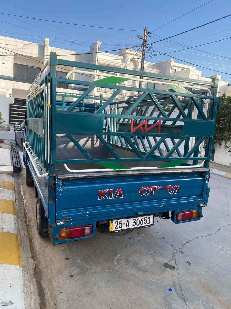 ام عیون مودیل ۲۰۰۳ رقم كركوك انكلیزی با اسمی بی حصه كاز سعر ۷۰بي مجال مكان كركوك
***********
