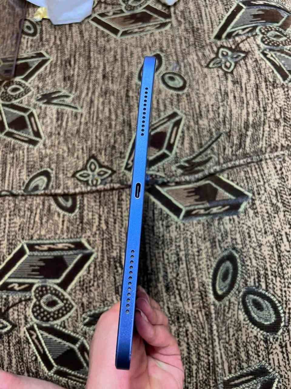 السلام عليكم
للبيع ايباد ١٠
ذاكره ٦٤
 ببجي سلاسه فول شرط
بطاريه ٩٠ تقرا بالحسابه
بصمه كامرات صوت كلشيء بي شغال 
نضافته ٩٥٪؜١٠٠
مبدل كلاس اصلي فقط 
السعر مناسب 
*********** واتساب + خاص مفتوح
