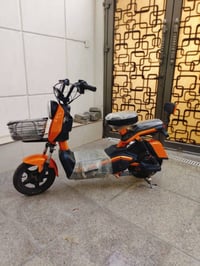دراجة شحن • حديثة • البطاريات