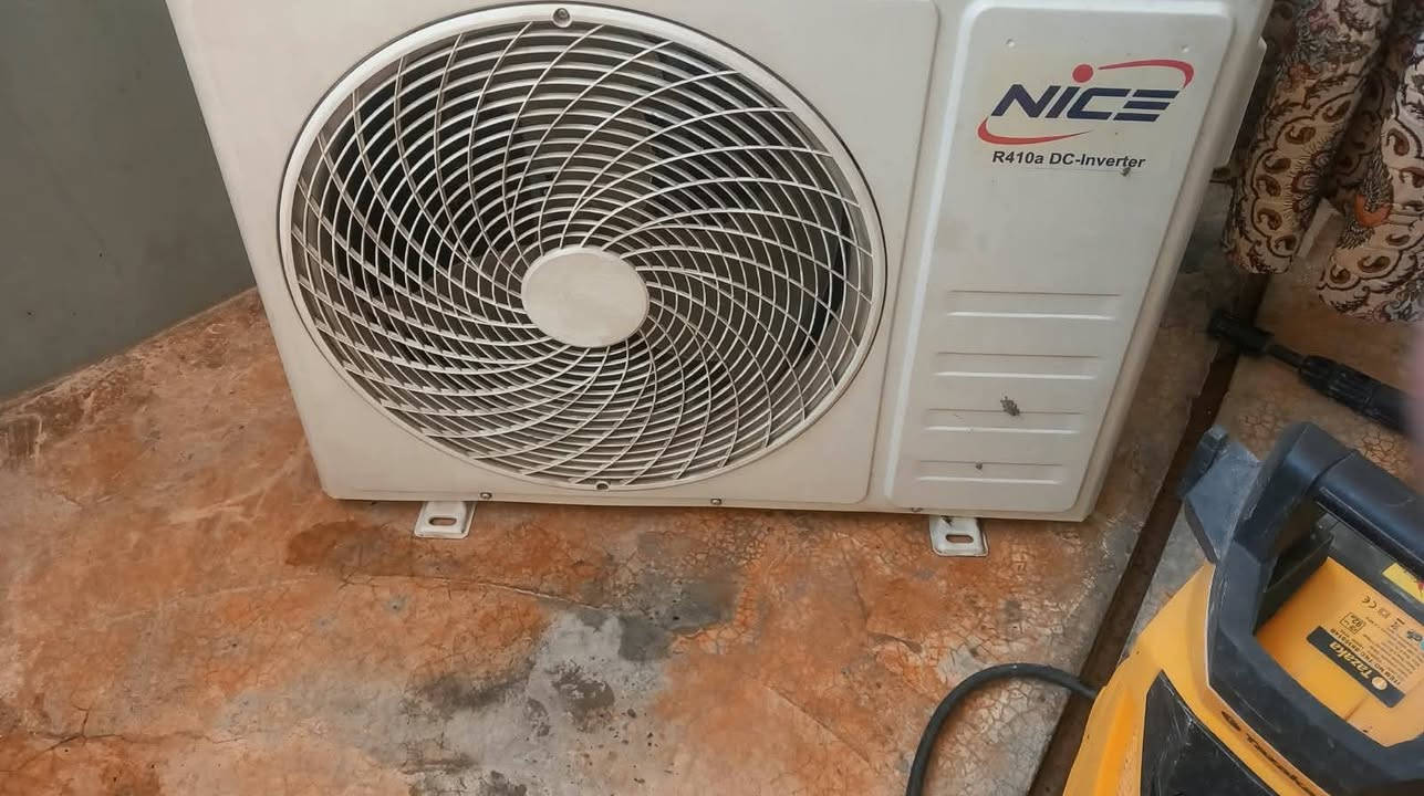سبلت انفيرتر طنين شغال عل فحص سعره ٤٠٠ أو بي مجال ال اتصال *********** أو راسل خاص
