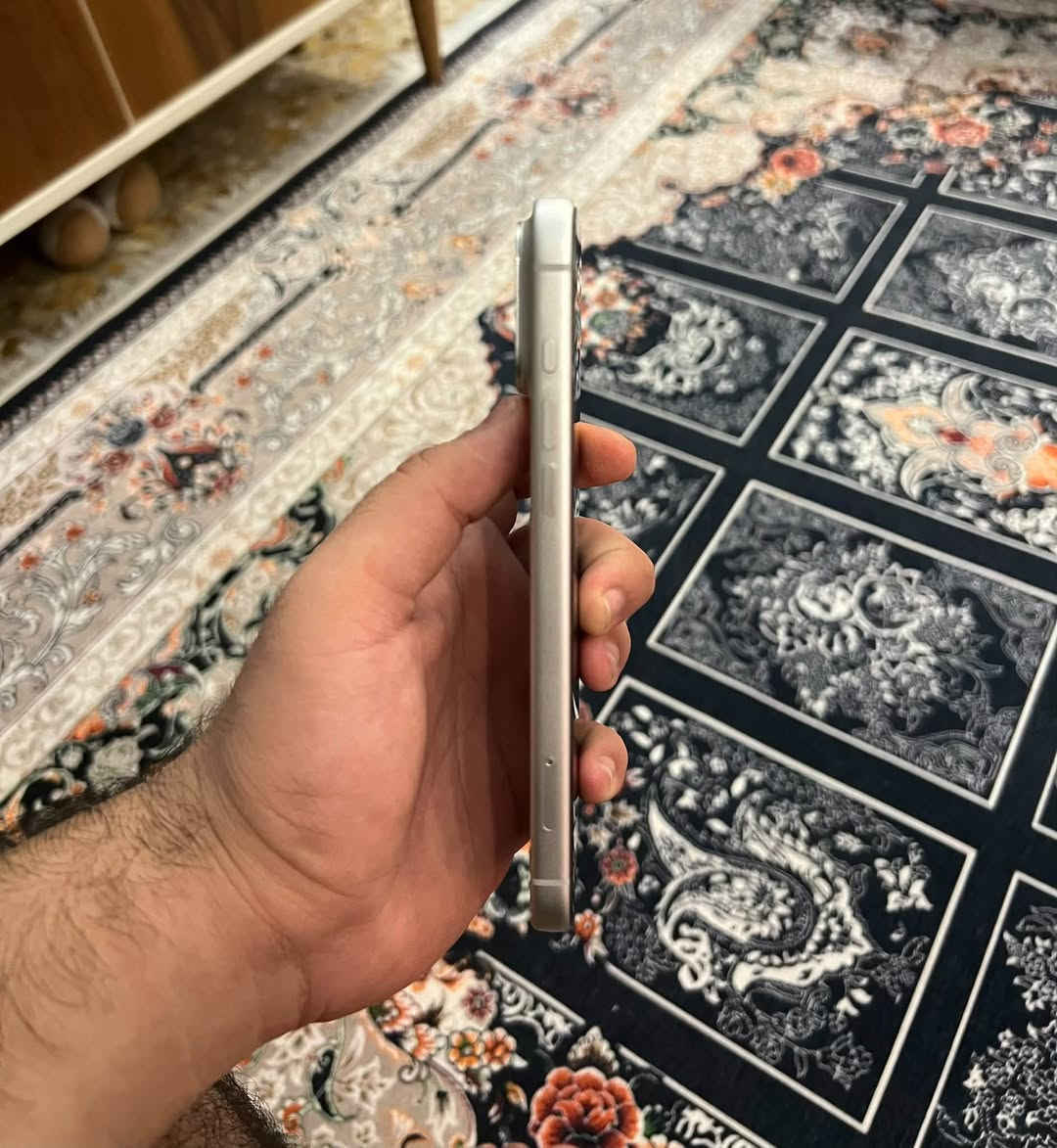 ايفون ١٧ برو ماكس • ذاكرة ٢٦٥ • بطارية ٩٧٪