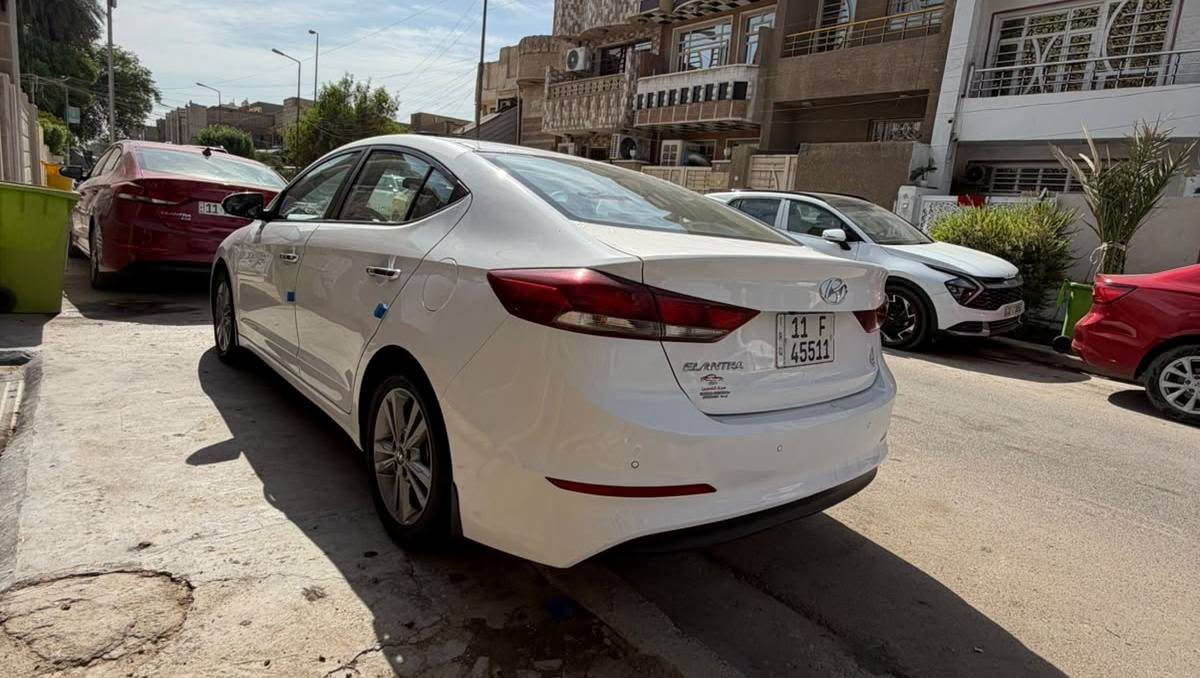 هيونداي النترا 2018 خليجي فول عده بصمه            
قطعتين تبريد حساس بلادي  بكلايت لد 
كشنات جلد داخل صاج تحكم ستيرن 
وشاشه اصليه مكينه -2000دوش 
لايت لد ماشيه 76حقيقي 
السياره مكفوله  وجديده 

🛑 السعر سوي تعليق يصل مباشره 🤖 

مكان السياره الغدير

رقم صاحب السيارة 
***********
