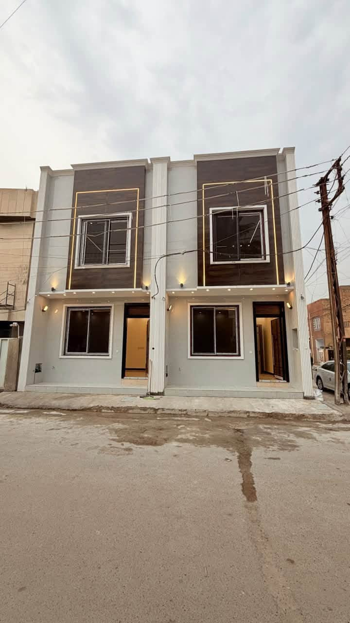 دورين • ٣ طوابق • درجة أولى