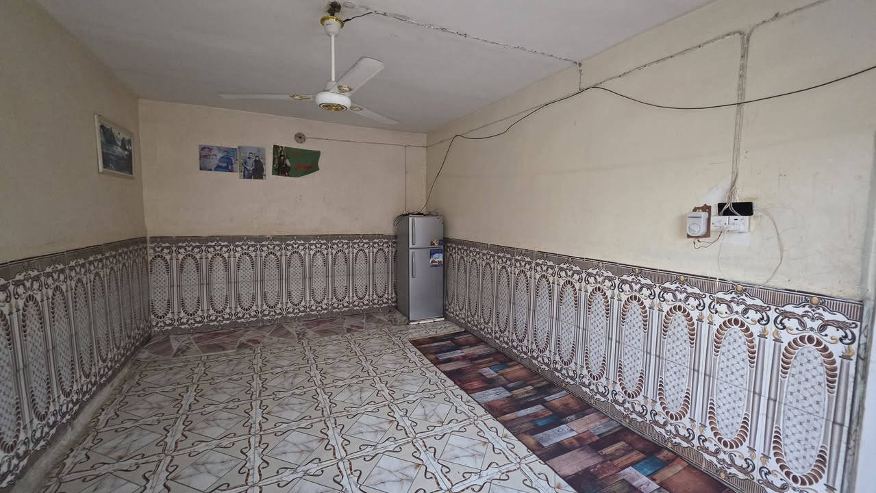 للبيع بيت 120 م   يتكون البيت  من  صالة وغرفة ومطبخ وصحيات داخلية وخارجية العنوان الديوانية  خلف حي الحضارة البو ٠جاسم شارع ابو وائل السعر 19 وبي مجال ***********+*********** واتساب *********** او مراسلة الصفحة
للبيع بيت 120 م   يتكون البيت  من  صالة وغرفة ومطبخ وصحيات داخلية وخارجية العنوان الديوانية  خلف حي الحضارة البو ٠جاسم شارع ابو وائل السعر 19 وبي مجال ***********+*********** واتساب *********** او مراسلة الصفحة
