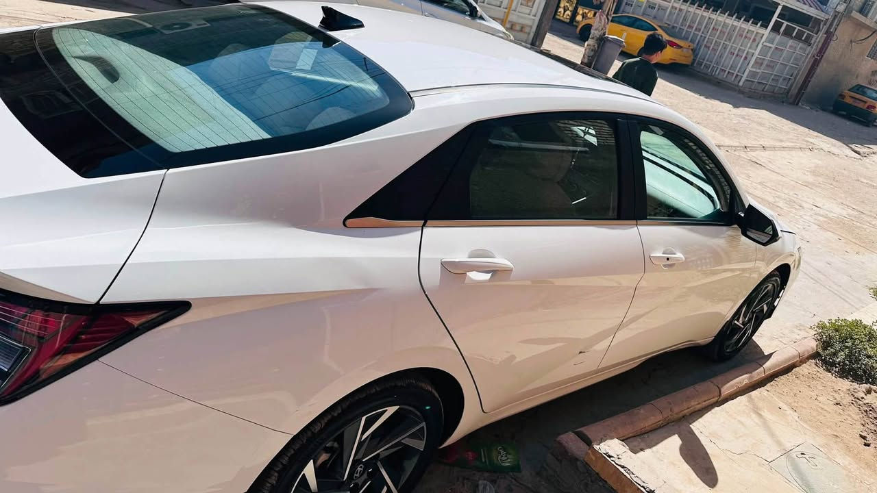 للبيع إلنترا 2024 خليجي ✅

سعرها ادخل ع رابط https://t.me/carssofiraq/16793

🚘 Hyundai Elantra 2024
🇰🇷 كوري – استلام شركة
✨ فل مواصفات
📍 الممشى: 46,000 كم
📍المكان بغداد
بأسمي شرط التحويل 
السيارة نظيفة ومحافظ عليها، استعمال شخصي.

🔹 بيها رصعة بسيطة سابقة وتم تعديلها.
🔹 بيها تكحيل بالباب الخلفي جهة الصدر.
🔹 السيارة جاهزة للفحص بأي مكان يختاره المشتري.

📞 للاتصال: ***********
.
.

🚗اعرض سيارتك ع اقوى قناة تلكرام و واتساب و صفحتي فيسبوك للبيع و شراء سيارات ادخل ع رابط 👈 https://t.me/carssofiraq
