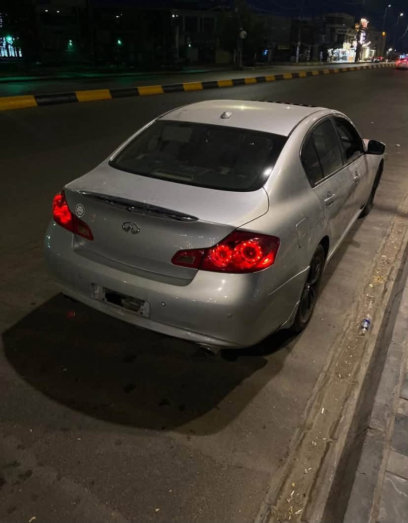 سلام عليكم انفنتي g37  2013 للبيع سياره كاملة مابيها نقص حادثها غرق ومبدله عقول وضفاير جدد سياره شاشة ابل كار بلاي فول مواصفات ومعروفه مواصفات ل انفنتي رقم بغداد باسمي مكان بغداد السعر 90 وبيها مجال لل استفسار ***********

