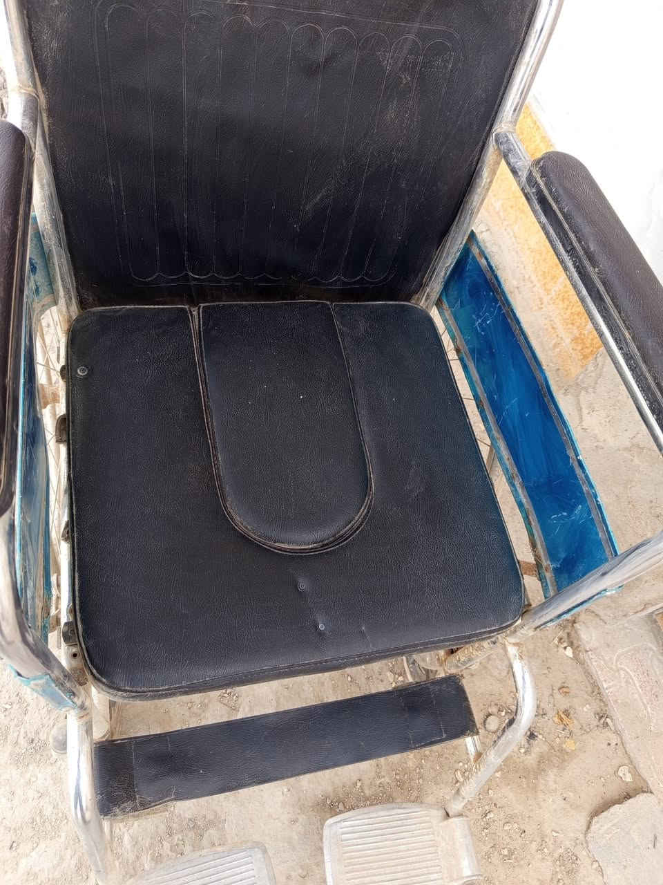 للبيع جديده كلش ستخدم قليل 75 بيهه مجال مكاني سوك شيوخ *********** عوزهه فقط غسله
