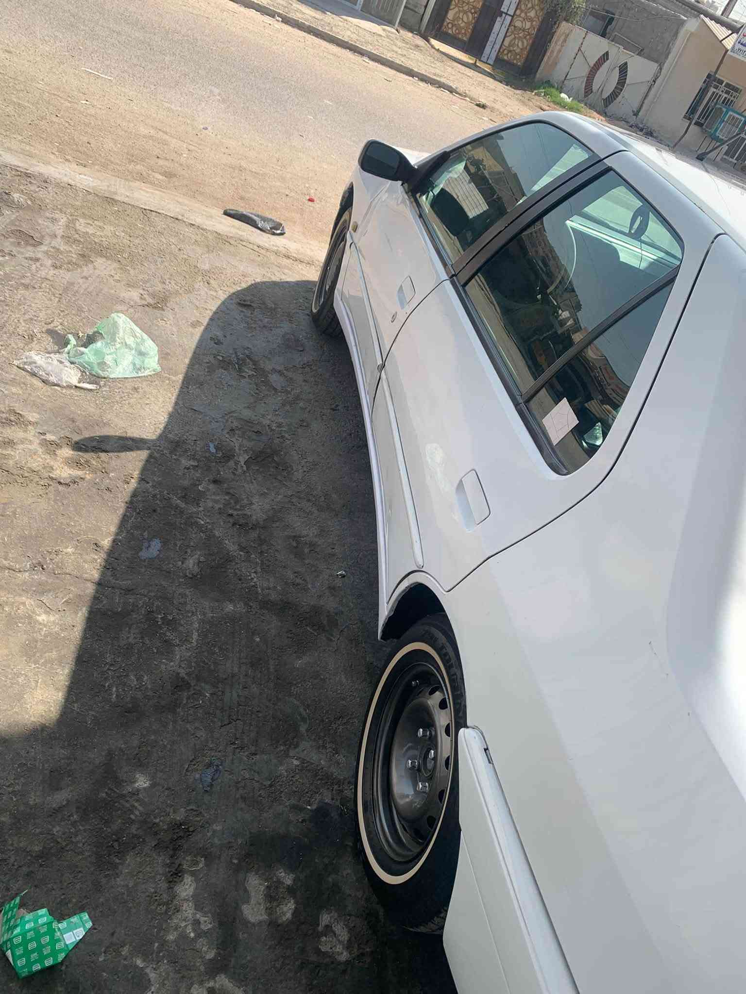 سلام عليكم بيجو فرنسي 306 مديل ٢٠٠٢ السياره بلاديه مابيها قطره صبغ تخم تاير وتخم ويل جديد صدر جديد باتري جديد تبريد ثلج مابيها اي نقص فقط بيها طخه باب السايق السعر ٤٨ وبيها مجال حك الجيه مكان السياره بغداد الشعله
