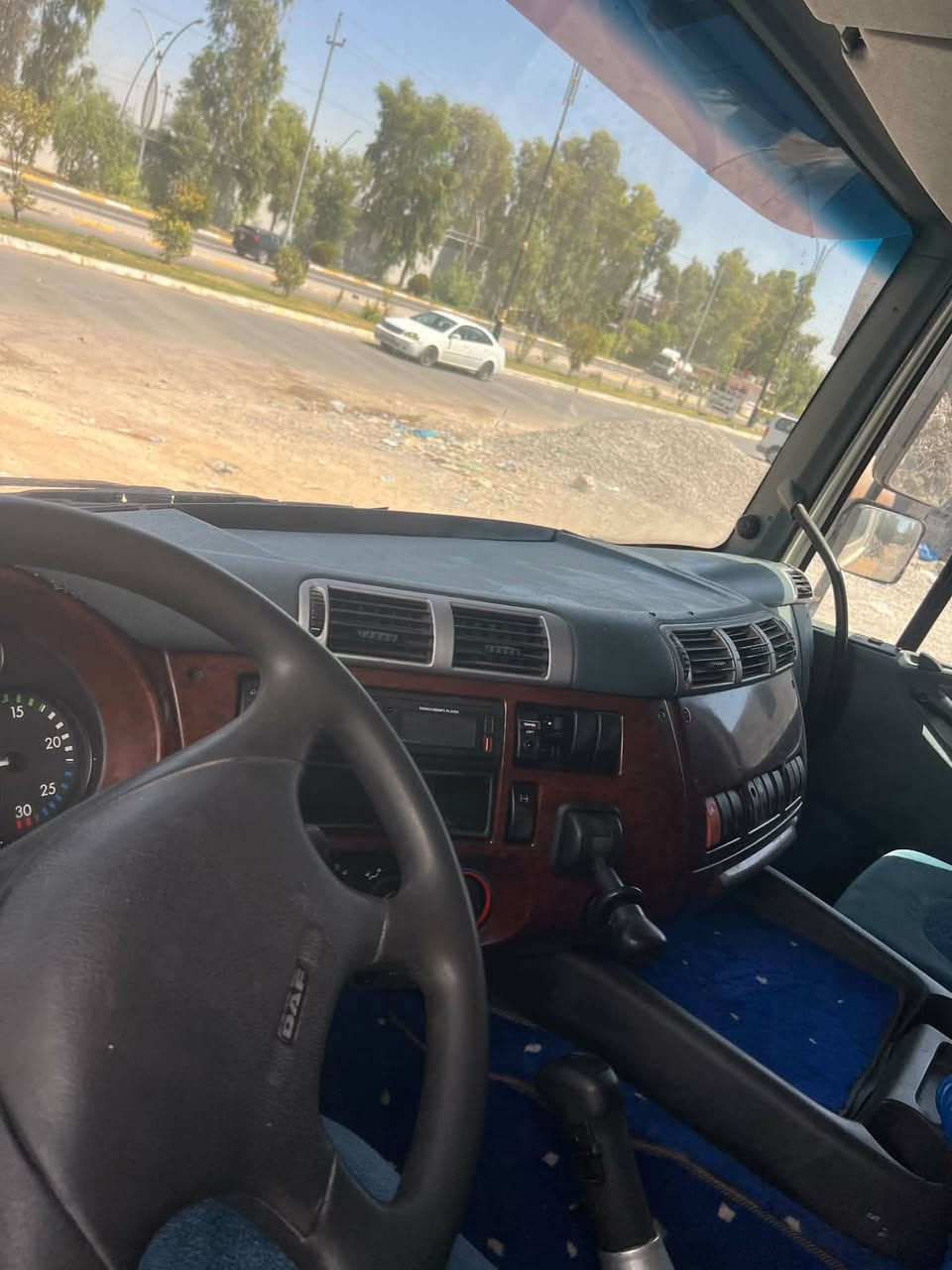 داف موديل 2002 بيلاد شانسي دريژ گير مه كينه شانسي بةشةرت سعر ١٥٥  وةرقه سەنەوی نوێیه
***********
