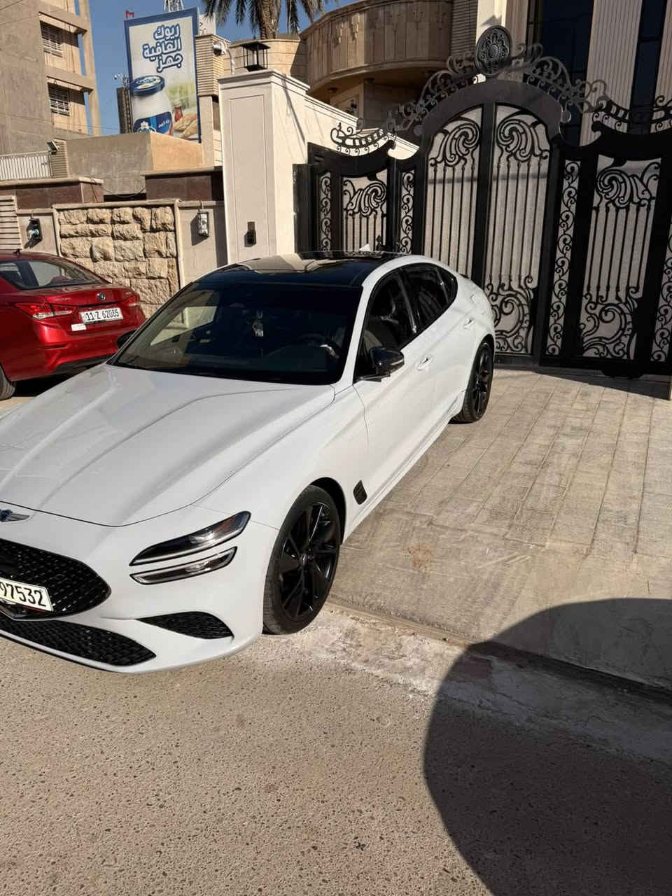 جنسيز G70 • V6 توين تيربو • دفع خلفي