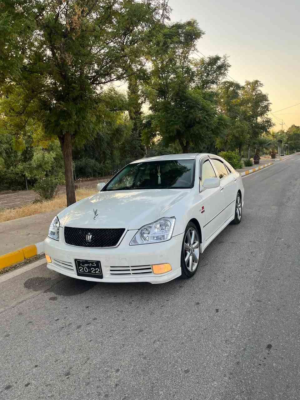شاهینە سپۆڕت بڕاوە   سعری 53گەڵا
شاهینە سپۆڕت 182
گەورە بەگەورە. 2005
3دوگمە ناو ڕەش 
بڕاوە.   کۆدی هەیە 
نمونە لەجوانی 
کامل مەسرە کراوە 
تەبریت ساردوو گەرم 
جامی هەڵگیراوە 
بێ چاڵوو شوخت 
لایت لێگز
پێشوو دوا حاسە 
4تایە ویلئ دنگەی لۆکی لەسەرە 
تەقەو رەقەی بەشەرت 
داعموو لێدراو قرچ بەشەرت 
کەڤەروو سەقفوو شەنسی بەشەرت 
گێڕوو مەکینەی بە شەرتی فیتەر 
***********
شوێن هەڵەبجەی شەید 
سعری. 53گەڵا📌🖤
