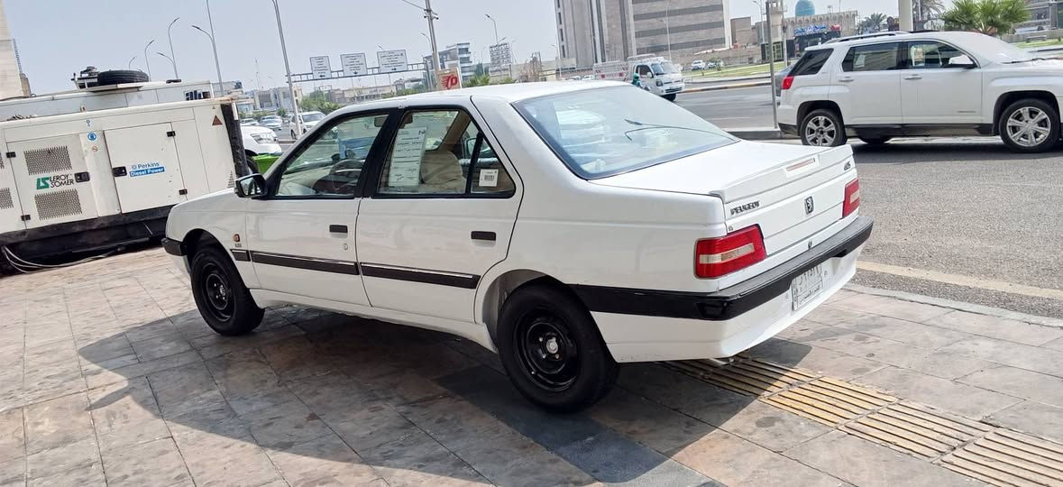 بيجو 405 • ٢٠١٤ • بصرة