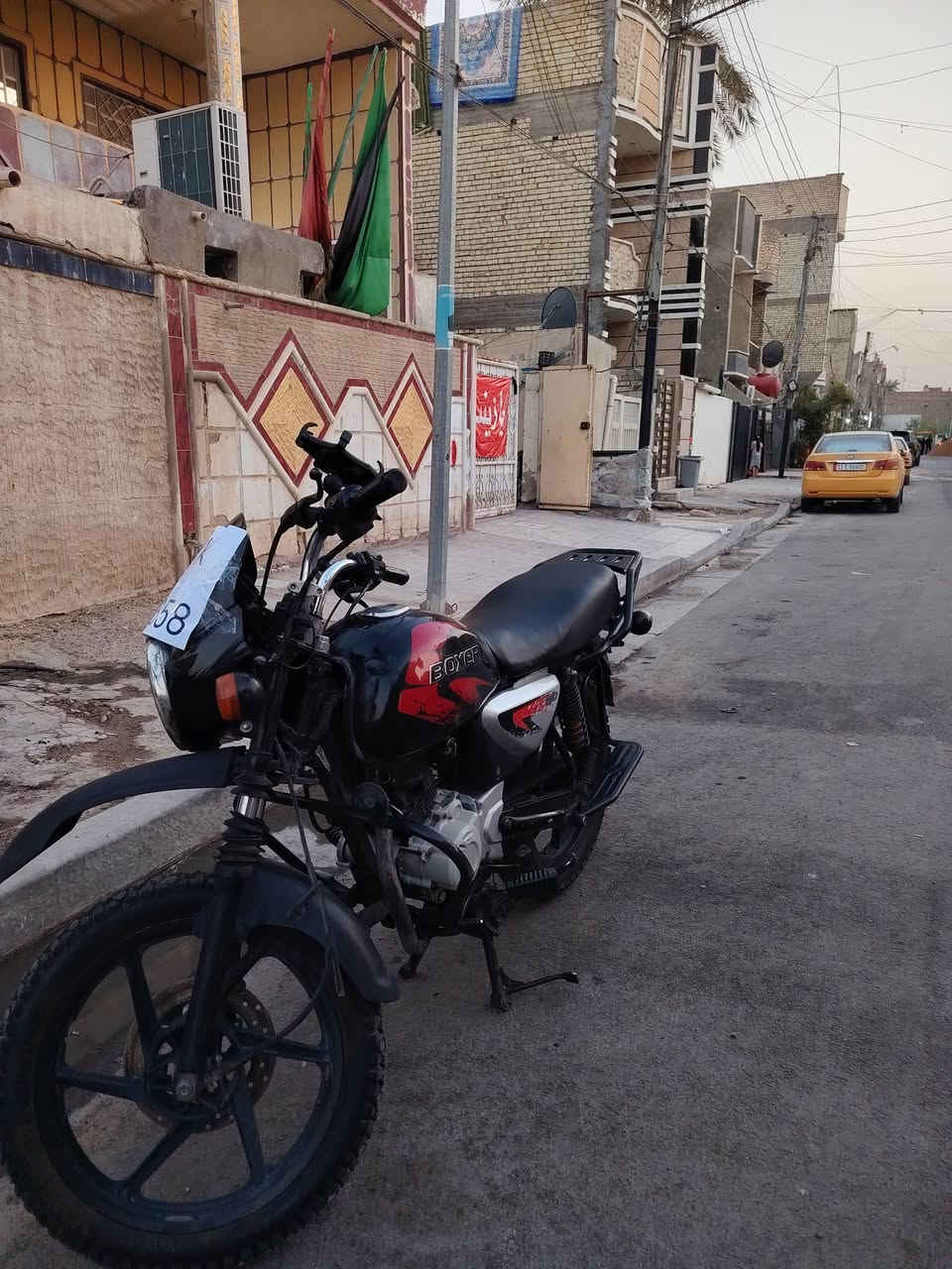 السلام عليكم بوكسر موديل 2022 رقم بغداد سعرها 2100 وبيها مجال مكاني بغداد الشعب رقمي *********** فقط اتصال واتساب ماكو ماسنجر

