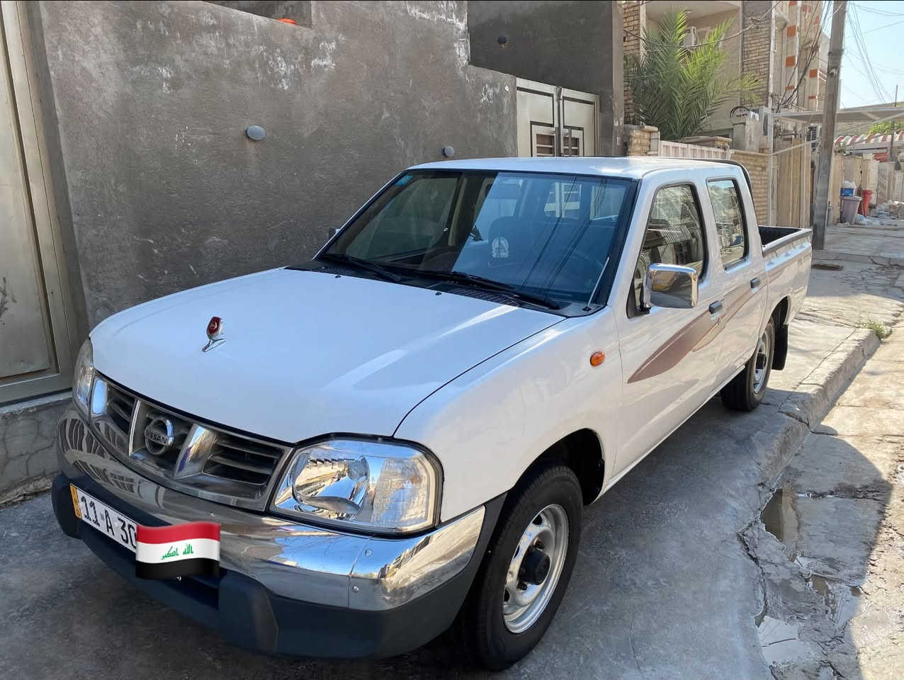 السلام عليكم 
بيك أب نيسان دبل قمارة موديل ٢٠٠٩ رقم بغداد انكليزي بأسمي هزة جديدة جاهزة ميكانيك ١٠٠٪؜ تبريد طخم تاير جديد بيها مكانات بارد بدون صبغ بيها تكحيل بالقمارة لان جانت متروكة مكفولة من الحادث تجي تشوف بعينك وتقتنع رجاءاً بياع شراي لتعب نفسك ابيع واحول ثاني يوم ماانتظر تروح تبيعها السعر ١٢٠ للاستفسار الاتصال على الرقم ***********

