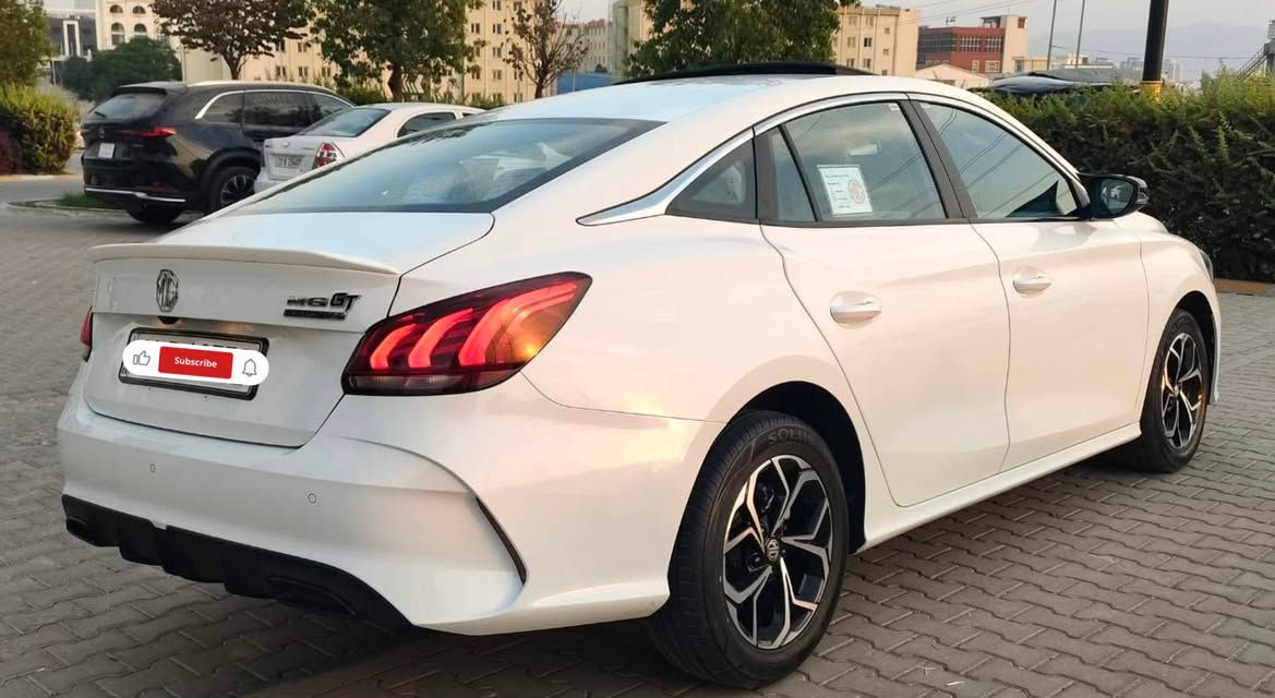 Mg gt 2024
بێ بۆیاخەو بێ ساردە 
٣٣ هەزار ڕۆشتووە 
نرخ :١١٤ وەرەقە و معامەلەیەکی برایانە 
*********** السليمانية, العراق

نص مكتوب في الصور:
- Subscribe