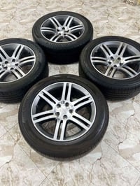 اكسسوارات سيارة • للبيع