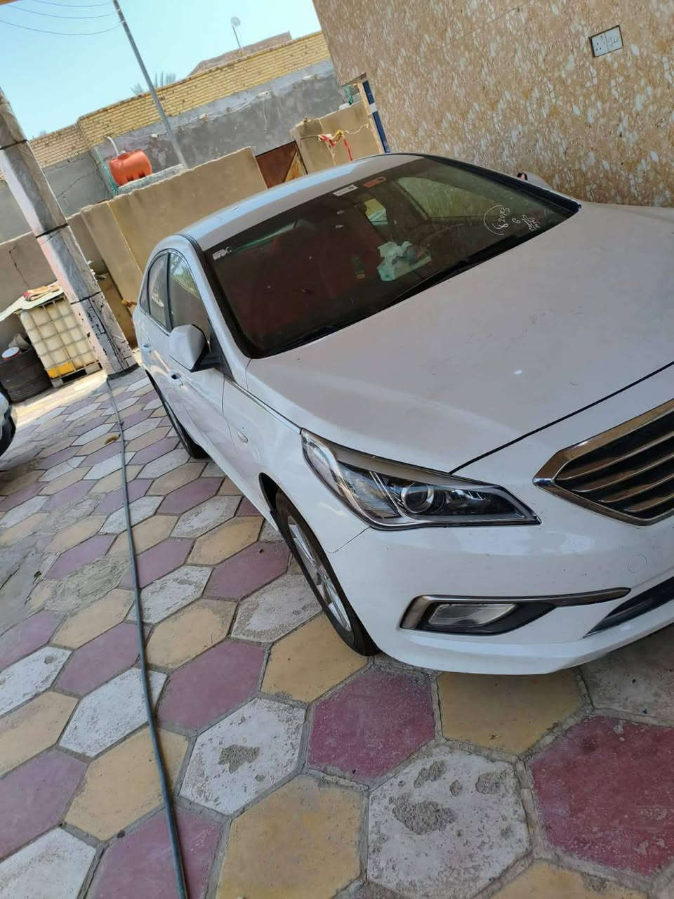 السلام وعليكم للبيع سوناتا 17 أدوات كصه جنطه غاز أصل المكان البصرة السعر 55بيها مجال ***********
