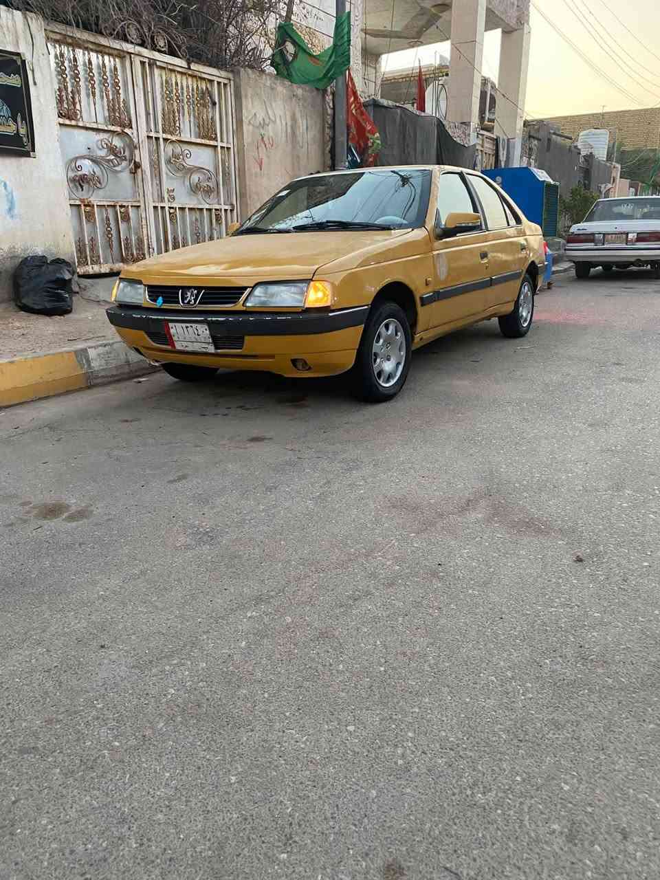 السلام عليكم بيجو 405مديل 15
سياره جاهزه مكينه كير حداديه تبريد تخم تايرات جديد مكاني ناصريه السياره مطلوبه هيه وغرمات عل مشتري سنويه صاقطه بل ٢٠ سعر اب ٢٠وبي مجال قليل كلش+964 786 240 2576
