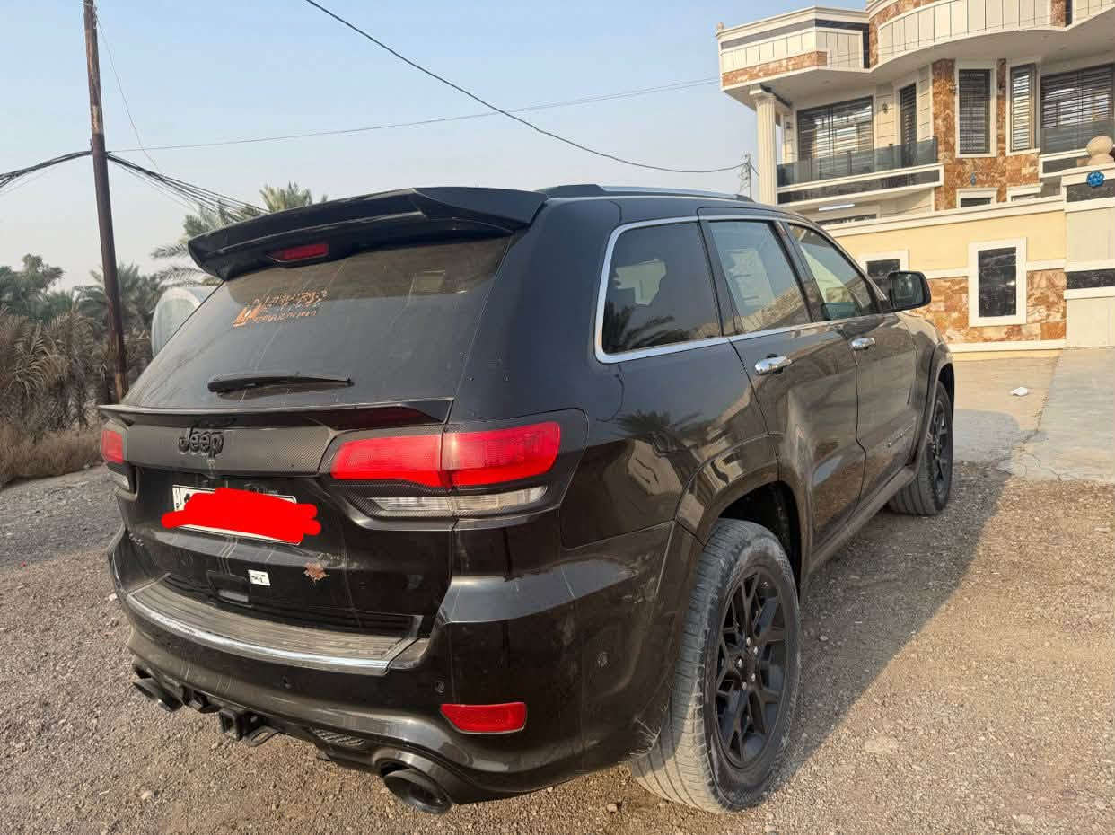 جيب شيروكي بلاك توب شفتات كير فتحة سقف كير طياره من الاخير سياره فول مواصفات كلش هواي موصفات شرط بانزين عادي المحرك وكير خير من الله ماكو قطره دوانز بنيد مبدل والجاملغ رش بي فقط ١٦٥ بي مجال قليل مراوس حسب القناعه الاتصال ***********
