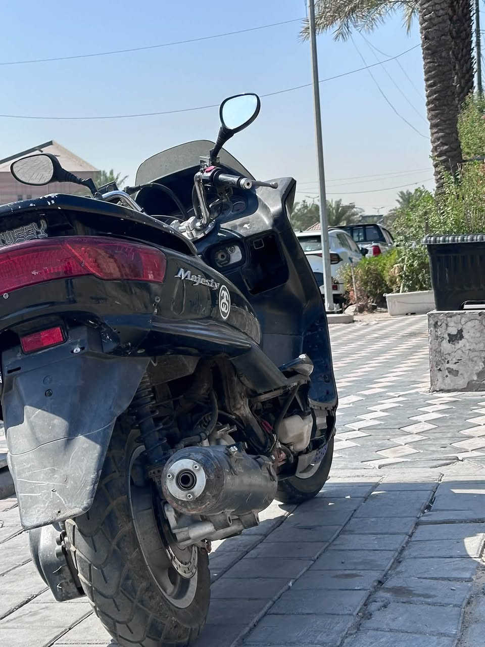 السلام عليكم دبل رون 
سويج ريمونت 
نكره سلف كل وكت
حماوه جوه النص 
بيها بعض الملاحضات 
٣٥٠ وبيها مجال 
***********
بلديات او زيونه

