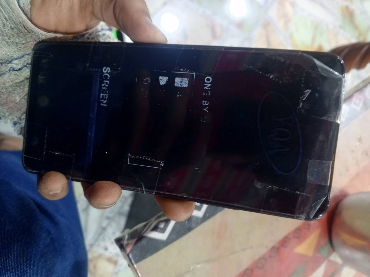 بوكوو m7فايف جي جهاز بدلته شاشه وشاشه موضحه طكت من فوك و سكتت حتركت يرادله شاشه فقط باقي كله شغال شرط سعر 100بيه مجال ومواصفاته معروفه غني عن تعريف جهاز راقي شاشته ب35 متوسطة نوعيه حلوه شديت ام 60انا بس طكت او مراوس بجهاز حلو ***********
