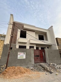 الديوانية حي الفرات • ١٠٠م • ٣غرف